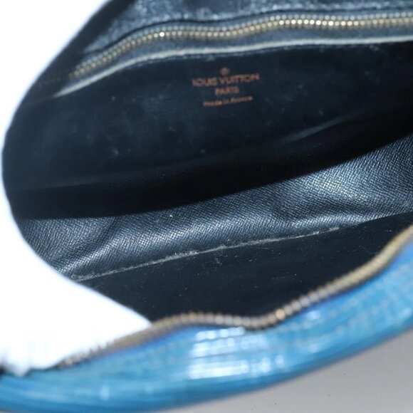 LOUIS VUITTON Epi June Feuille Shoulder Bag Blue - Picture 12 of 16